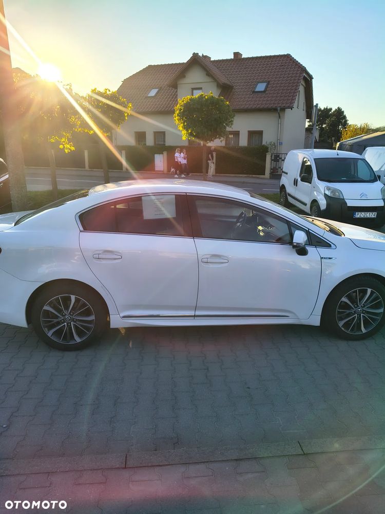 Toyota Avensis 2.0 D-4D Active Business - 15