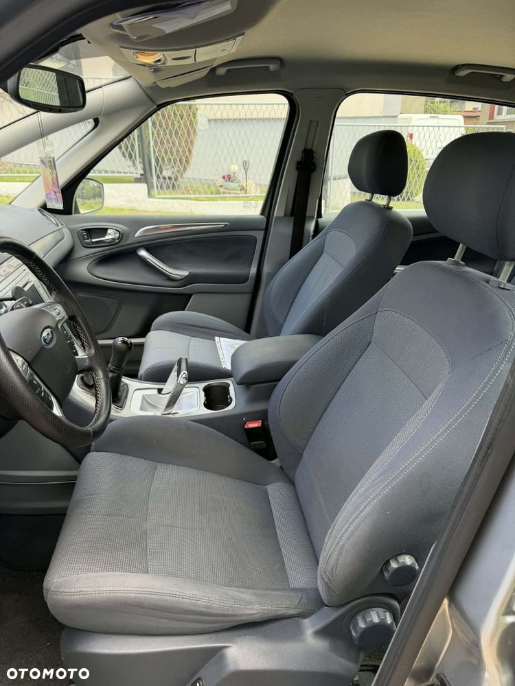 Ford S-Max - 5