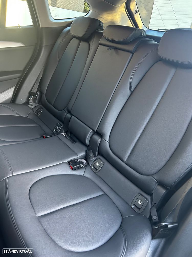 BMW X1 xDrive25e xLine - 14