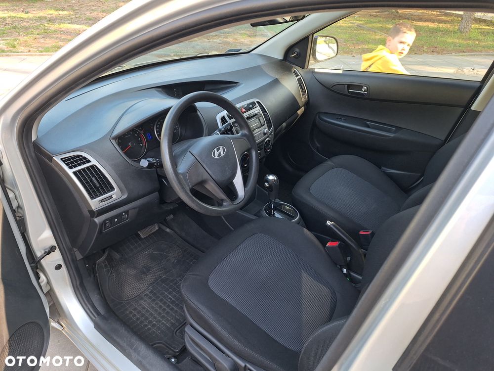 Hyundai i20 - 9