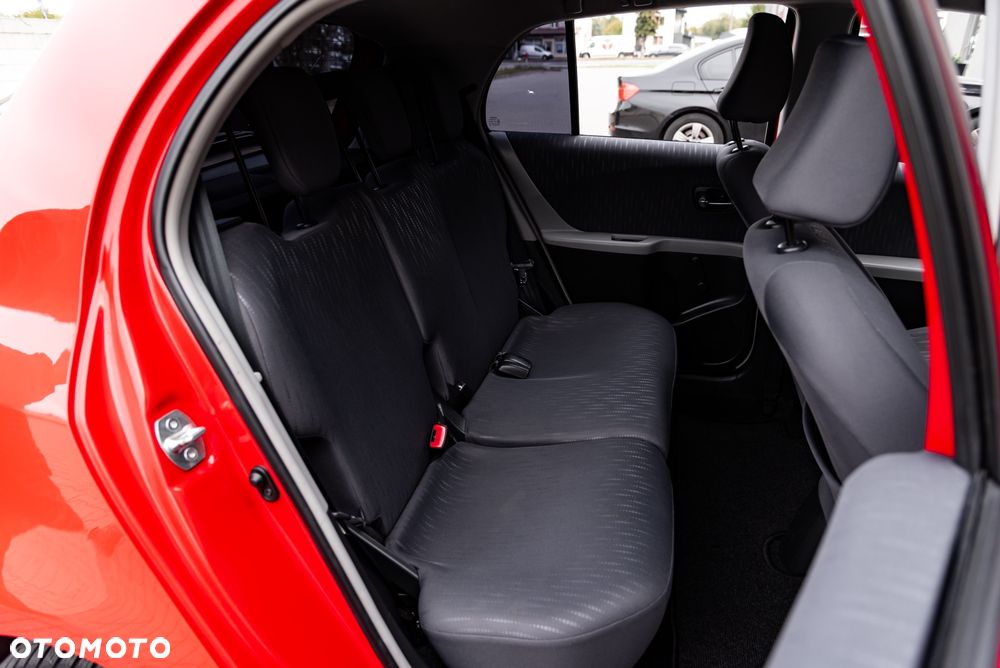 Toyota Yaris 1.33 Prestige - 23