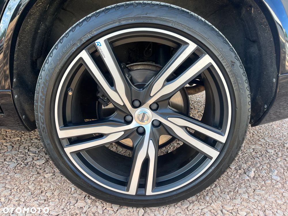 Volvo XC 90 D5 AWD Geartronic RDesign - 23
