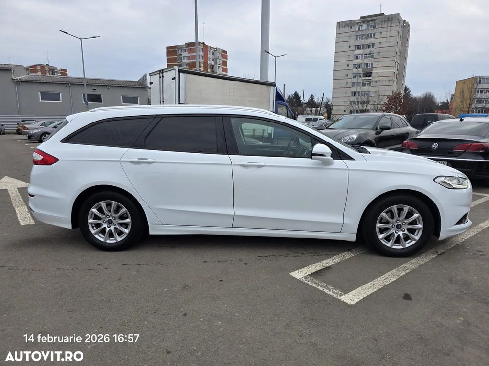 Ford Mondeo 2.0 TDCI PowerShift Titanium - 23