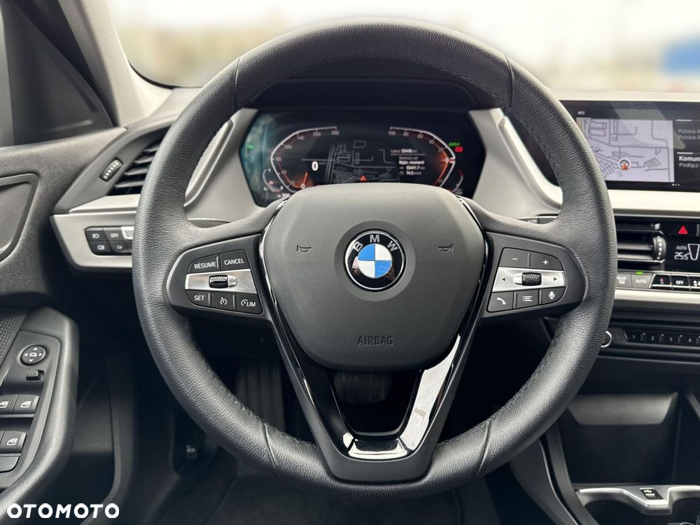 BMW Seria 1 - 12