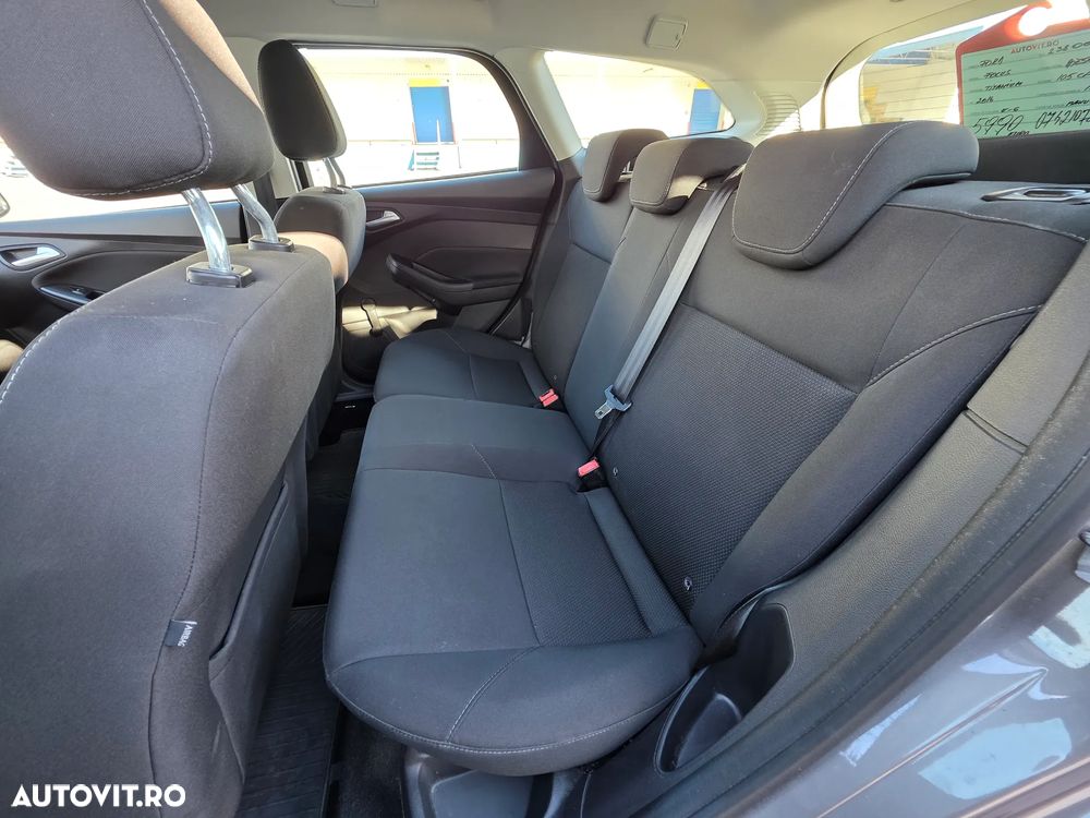 Ford Focus 1.5 TDCi ECOnetic 88g Start-Stopp-System Titanium - 8