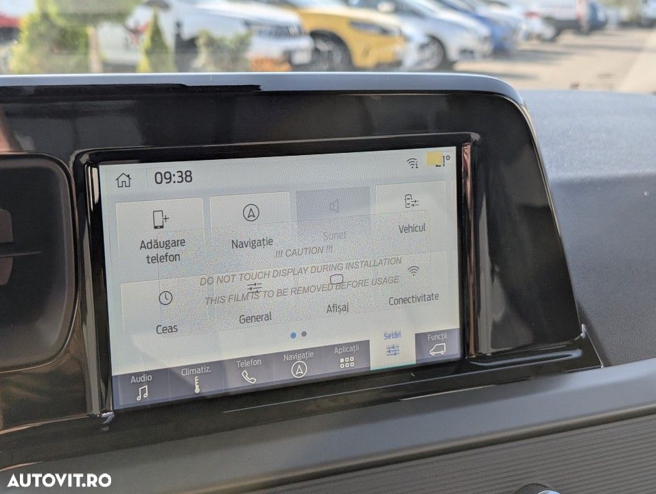 Ford Tourneo Courier - 13