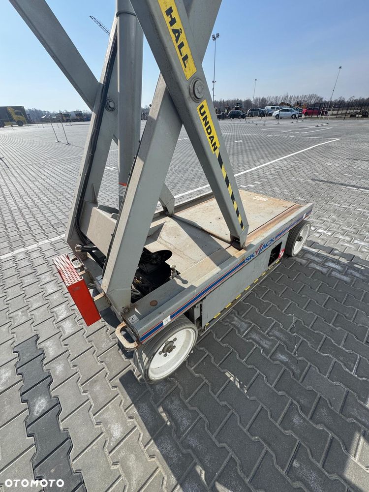 Skyjack SJ3 4620 - 14