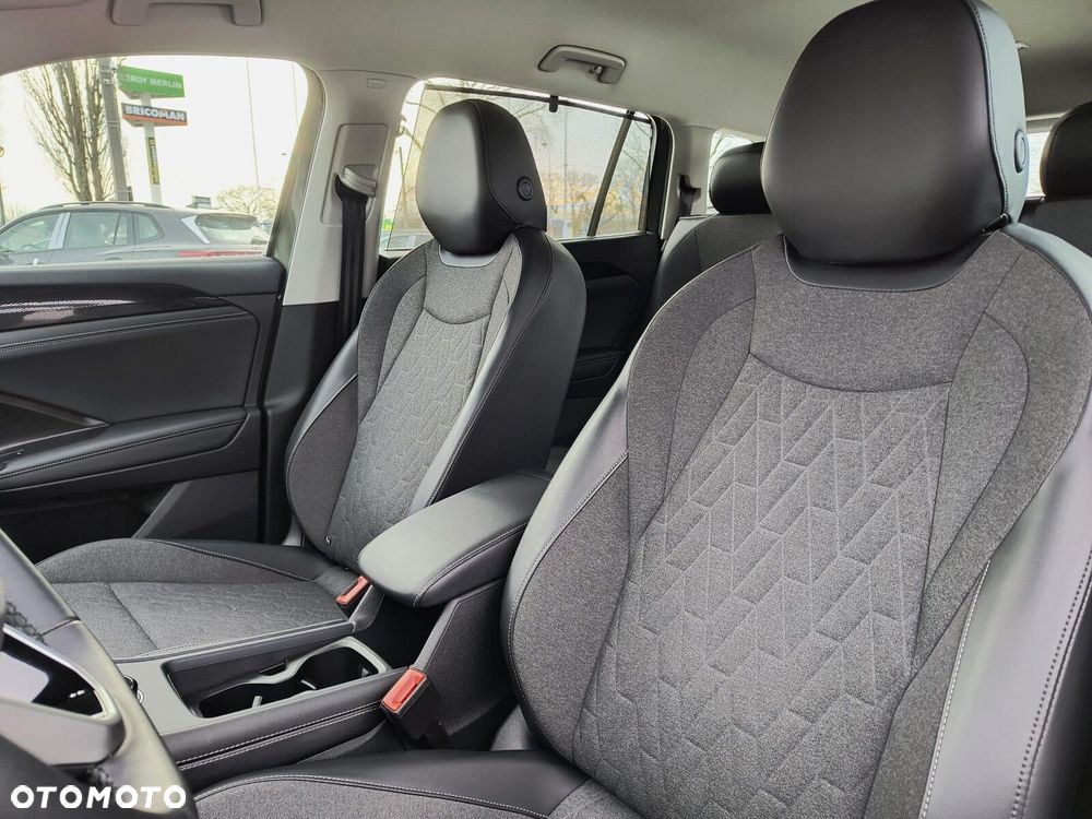 Volkswagen Tayron 2.0 TDI SCR 4Mot Elegance DSG - 12