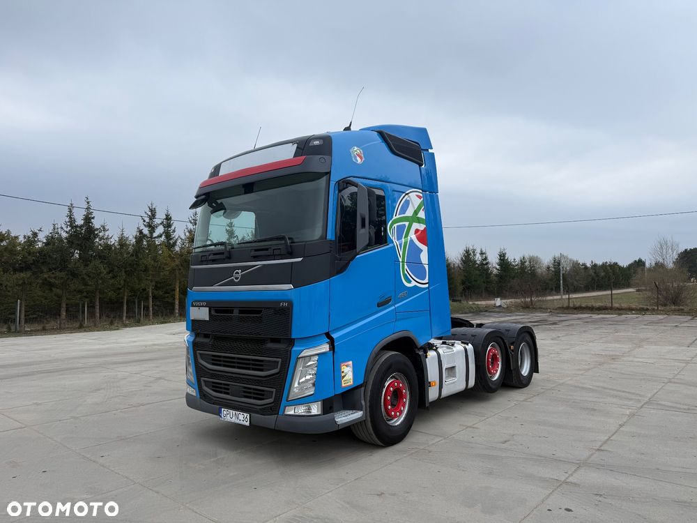 Volvo FH - 1