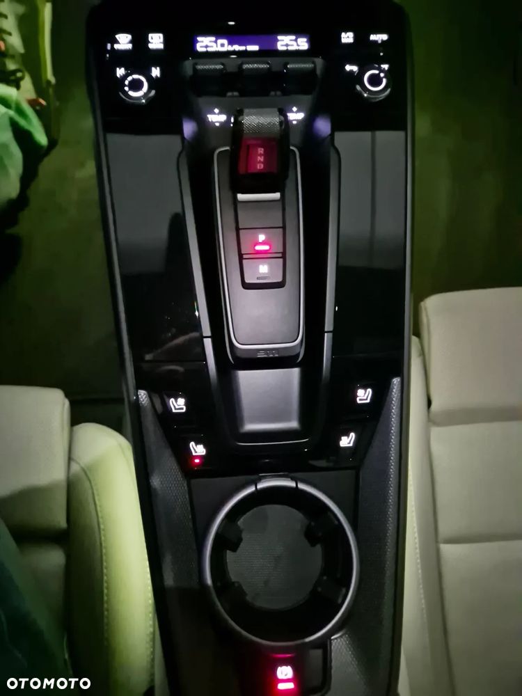 Porsche 911 Carrera PDK - 8