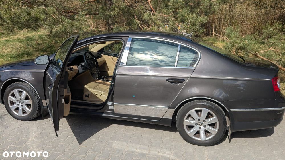 Volkswagen Passat 2.0 TSI Automatik Comfortline - 12