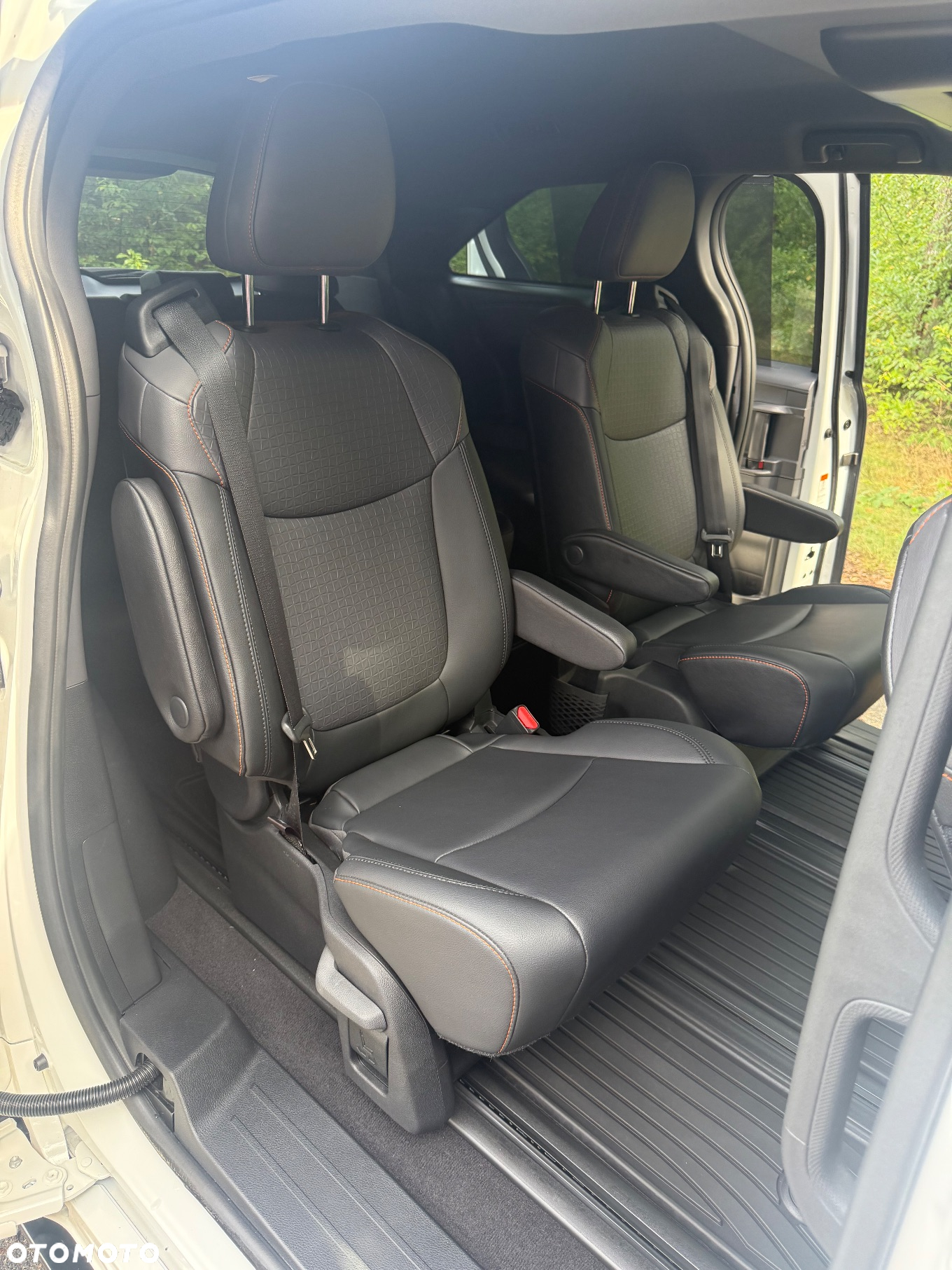 Toyota Sienna - 23