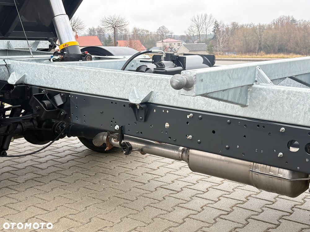 Iveco DAILY 35/50-180 3.0 HPI 180KM WYWROTKA 3-stronna ! 95 tyś km! Resor +Poduszka! NAVI! Kamera Cofania!! - 30