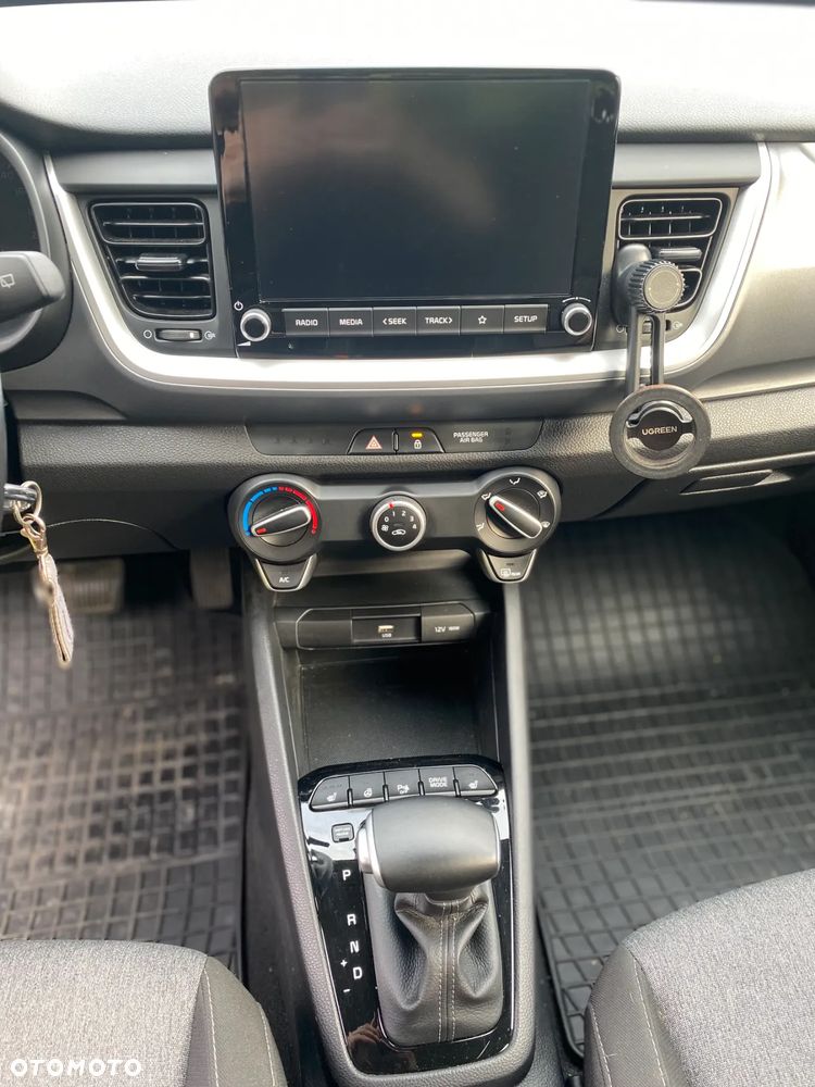 Kia Stonic - 6