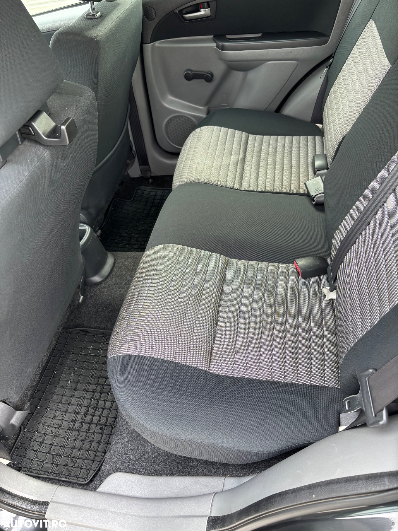 Suzuki SX4 1.5L GLX - 8