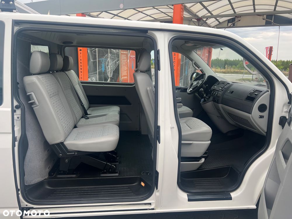 Volkswagen Transporter - 13