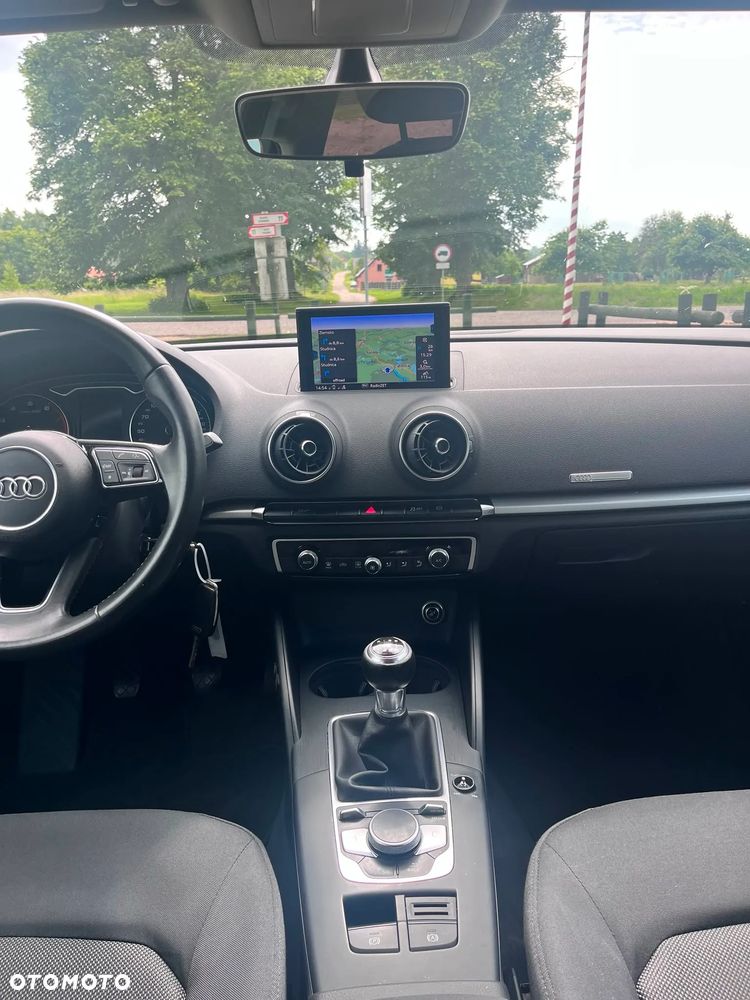 Audi A3 Limousine 1.5 TFSI cylinder on demand design - 10