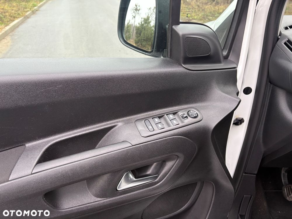 Opel Combo 1.5 D Start/Stop Edition - 29