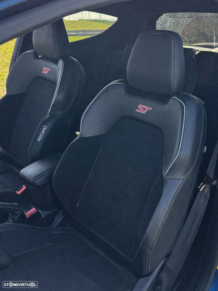 Ford Fiesta 1.5 EcoBoost S&S ST X - 5