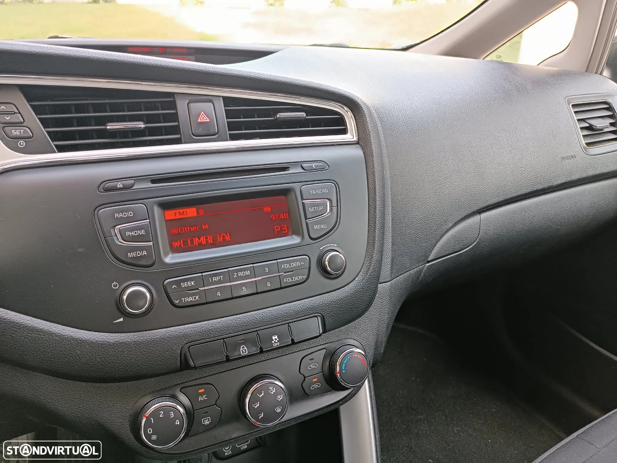 Kia Ceed SW 1.4 CRDi EX - 13