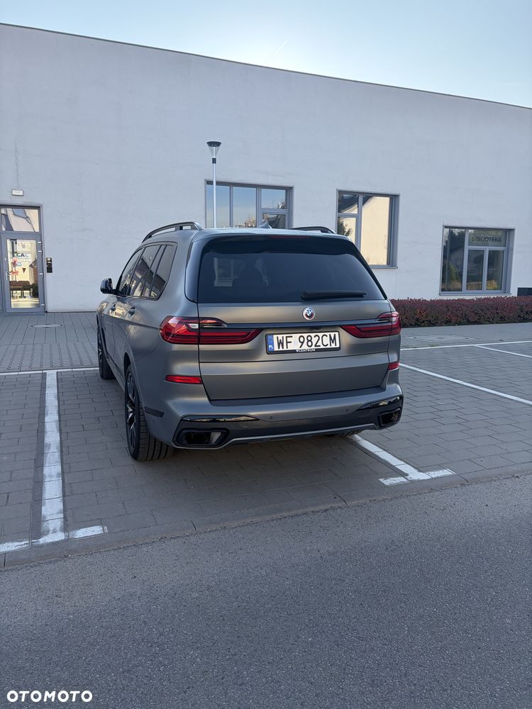 BMW X7 2022 photo 4