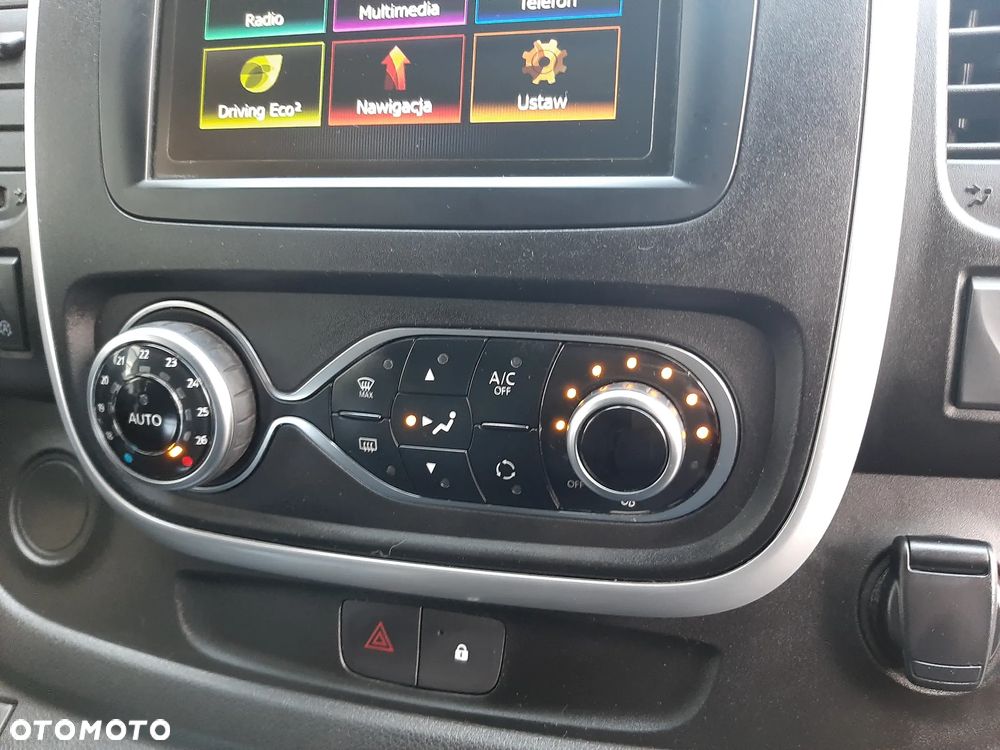 Renault Trafic - 8