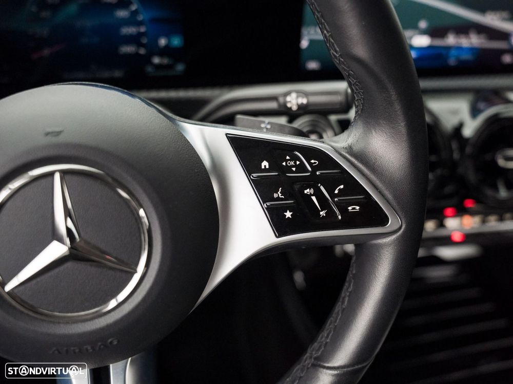 Mercedes-Benz A 250 e - 20