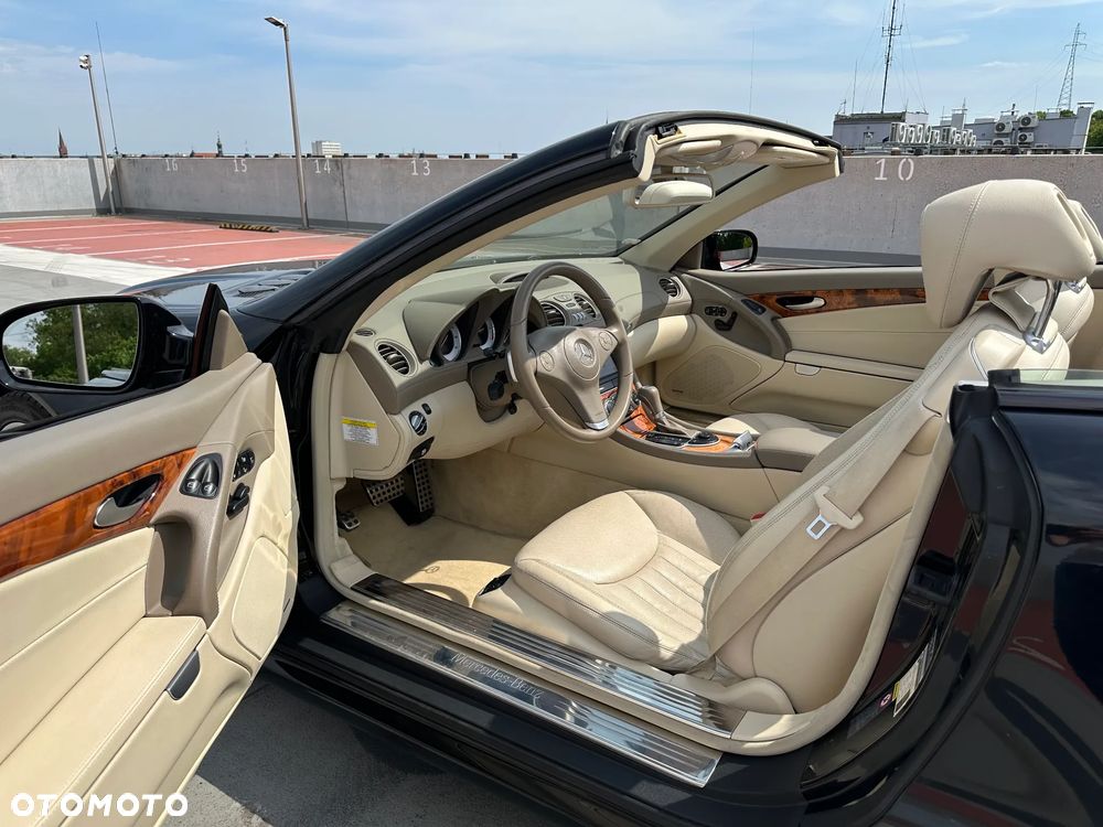 Mercedes-Benz SL 500 7G-TRONIC - 3