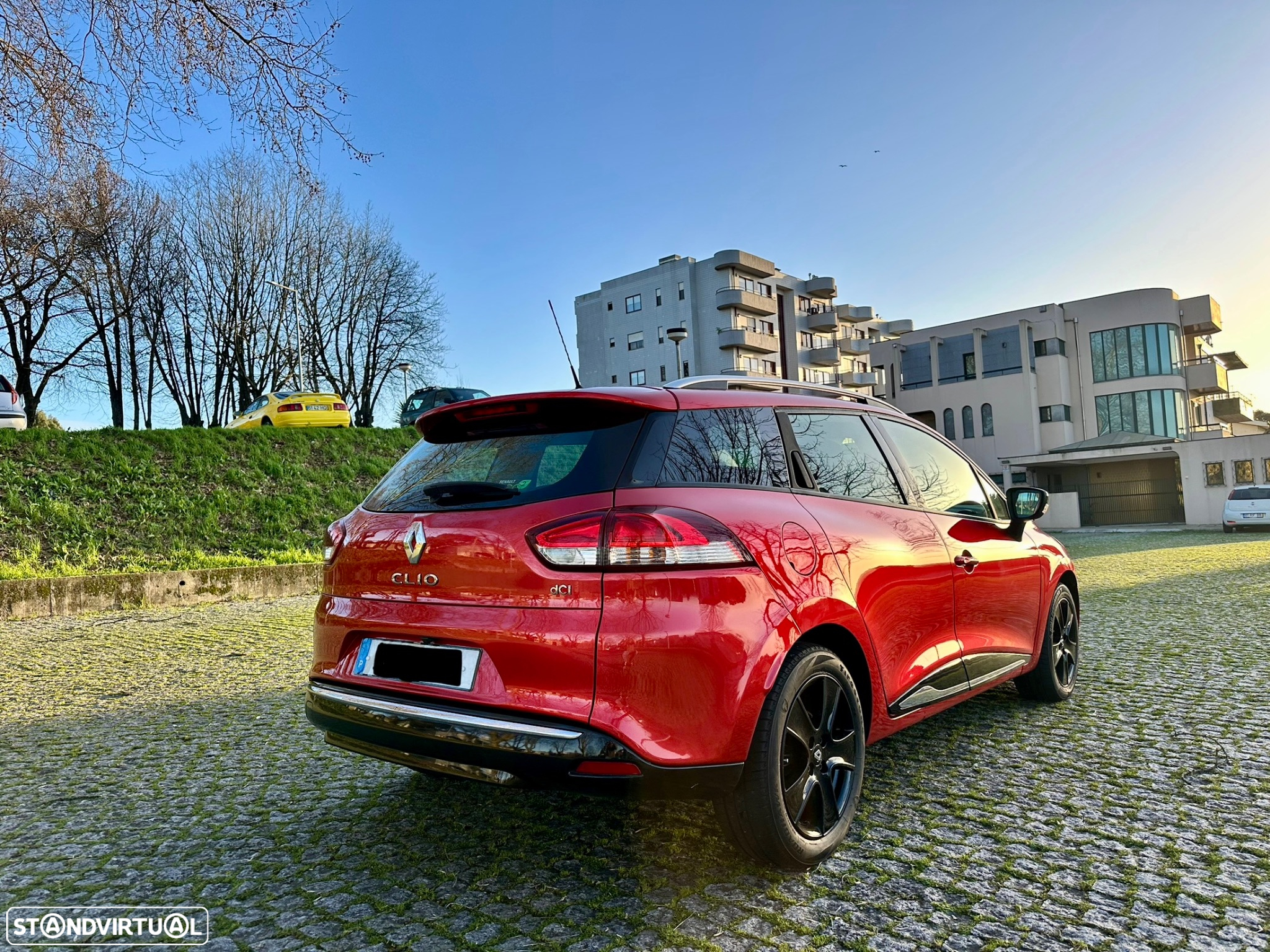 Renault Clio Sport Tourer 1.5 dCi Dynamique S - 6