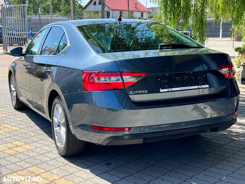 Skoda Superb 1.5 TSI DSG Style - 5