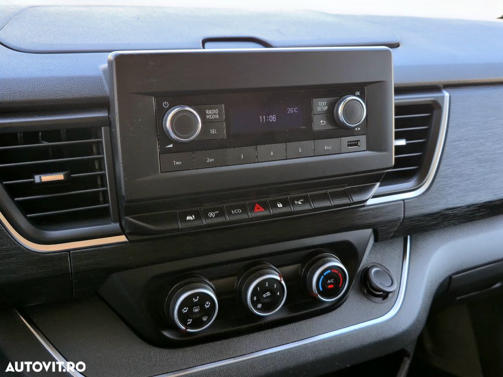 Renault Trafic - 9