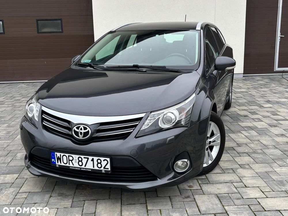Toyota Avensis - 4