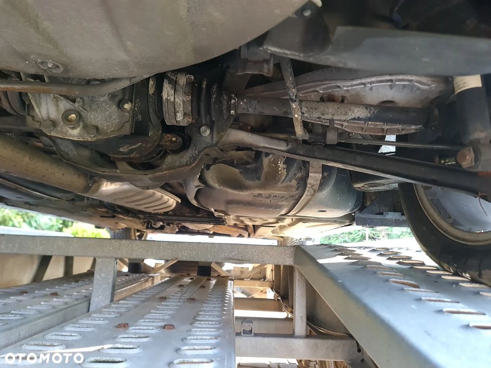 BMW Seria 3 320i - 23