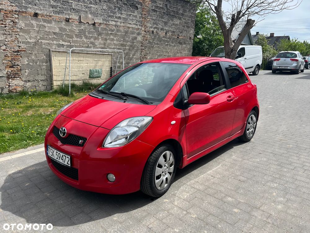 Toyota Yaris 1.8 VVT-i TS - 1
