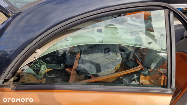 CITROEN C3 PLURIER SZYBA PRAWY TYŁ