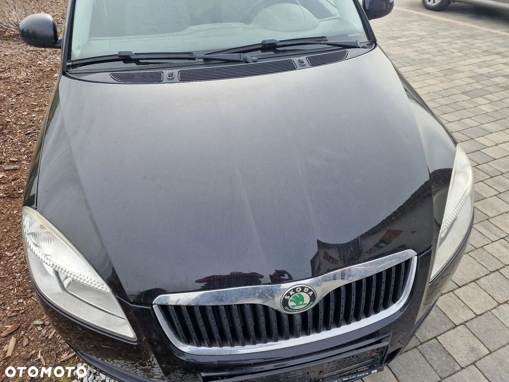 Maska przód  skoda  Fabia  II  w  kolorze  9910 - 2