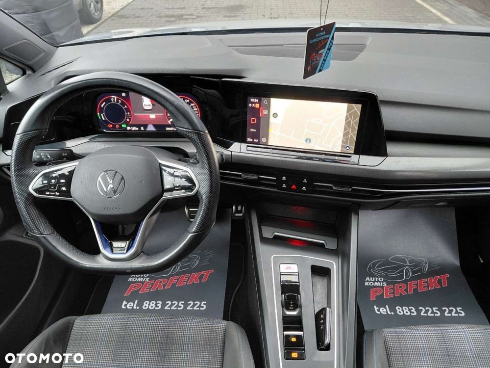 Volkswagen Golf - 18