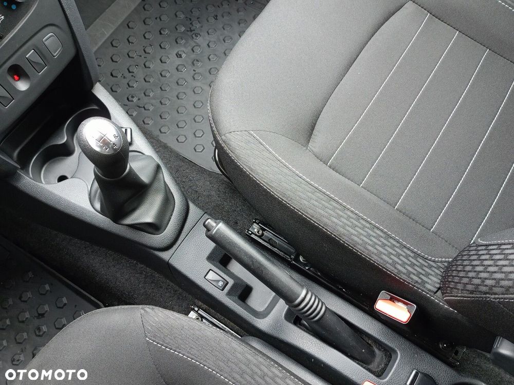 Dacia Sandero - 15