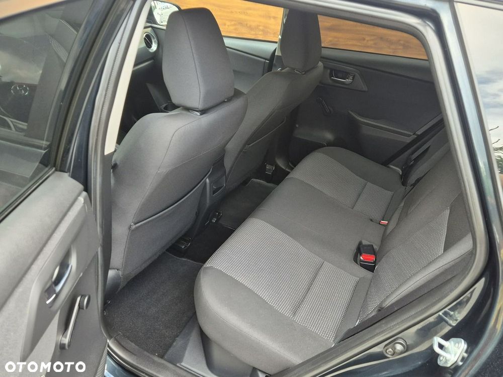 Toyota Auris - 12