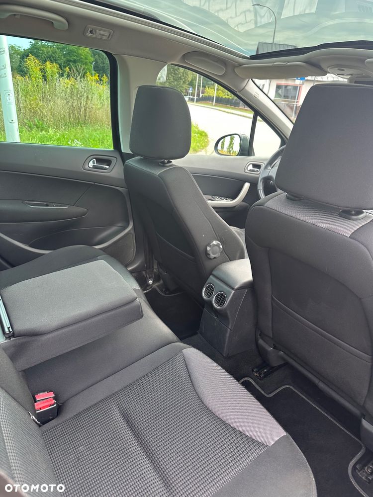 Peugeot 308 - 19