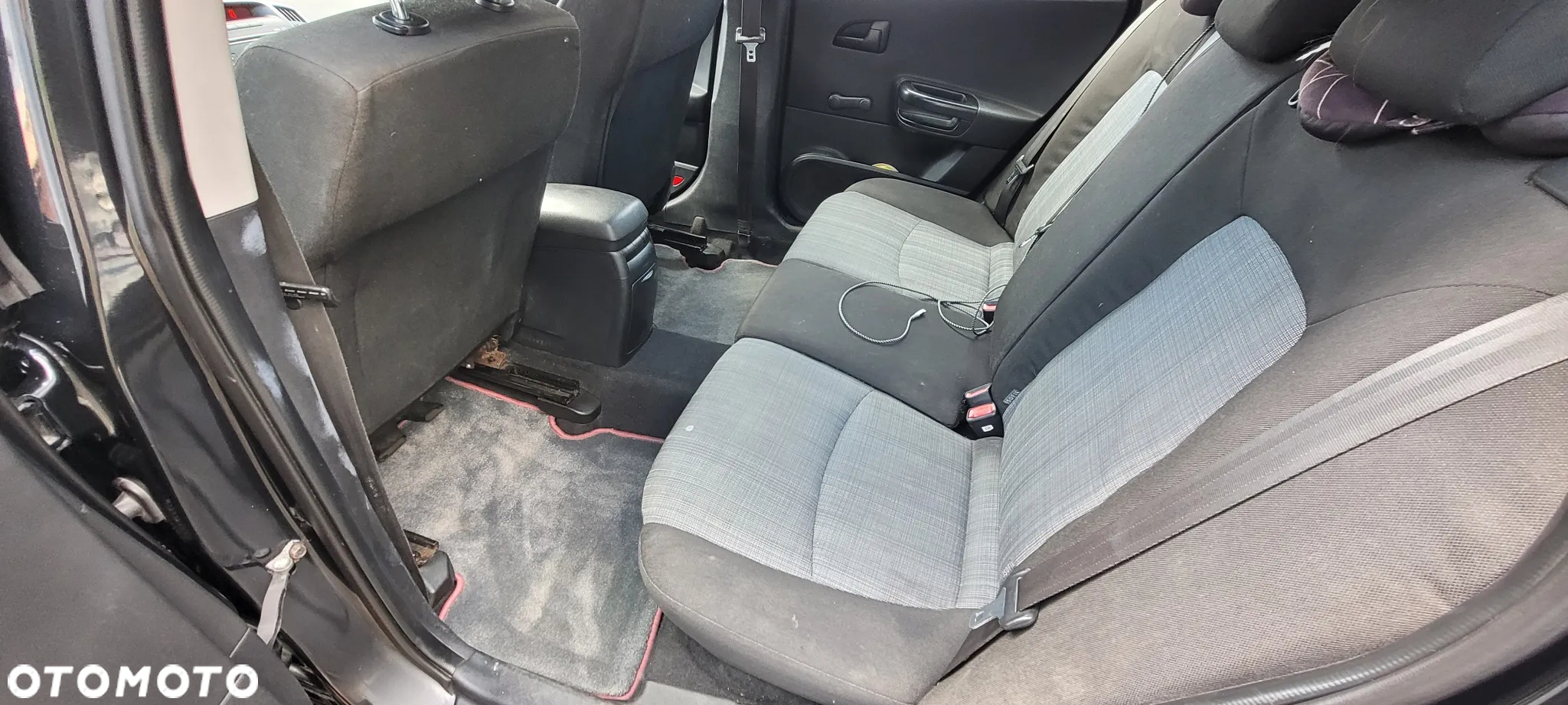 Kia Ceed Cee'd 1.6 Crdi Comfort + - 24