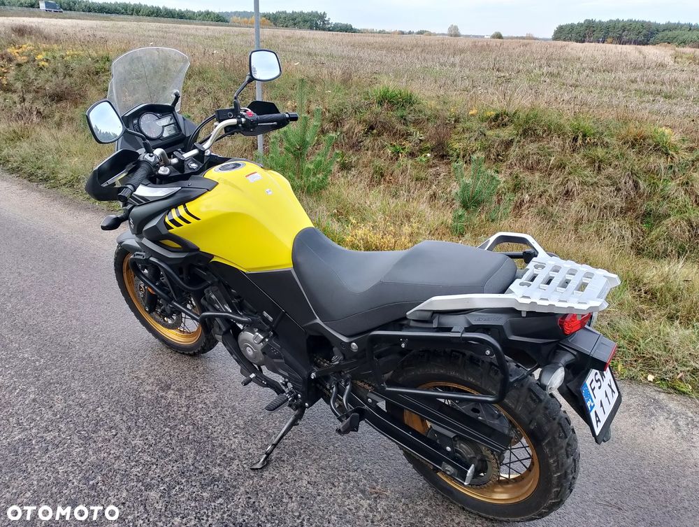 Suzuki V-STROM - 11