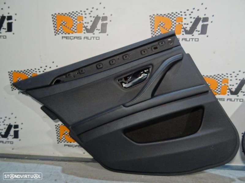 Bancos BMW Serie 5 F10 em Pele - 10