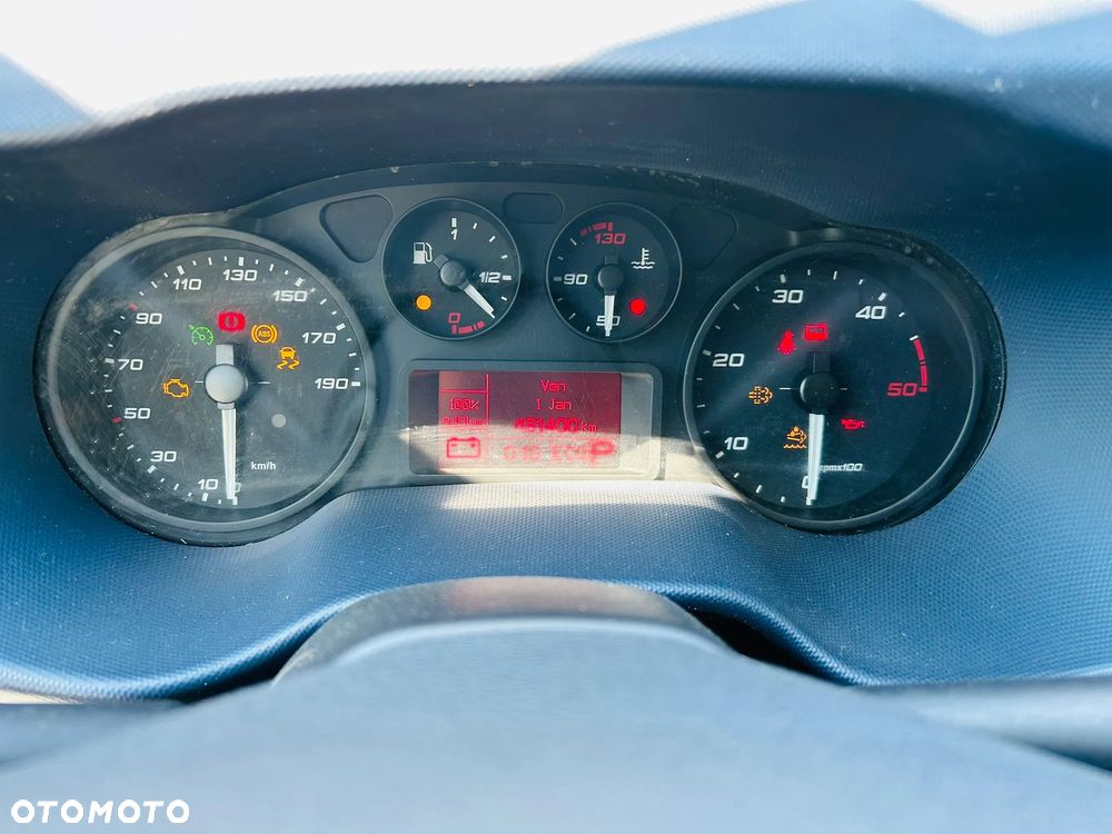 Iveco 35c180 - 12