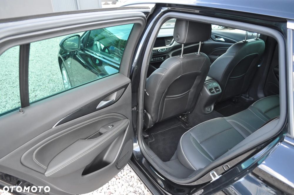 Opel Insignia 2.0 BiTurbo D 4x4 Automatik Business Innovation - 19