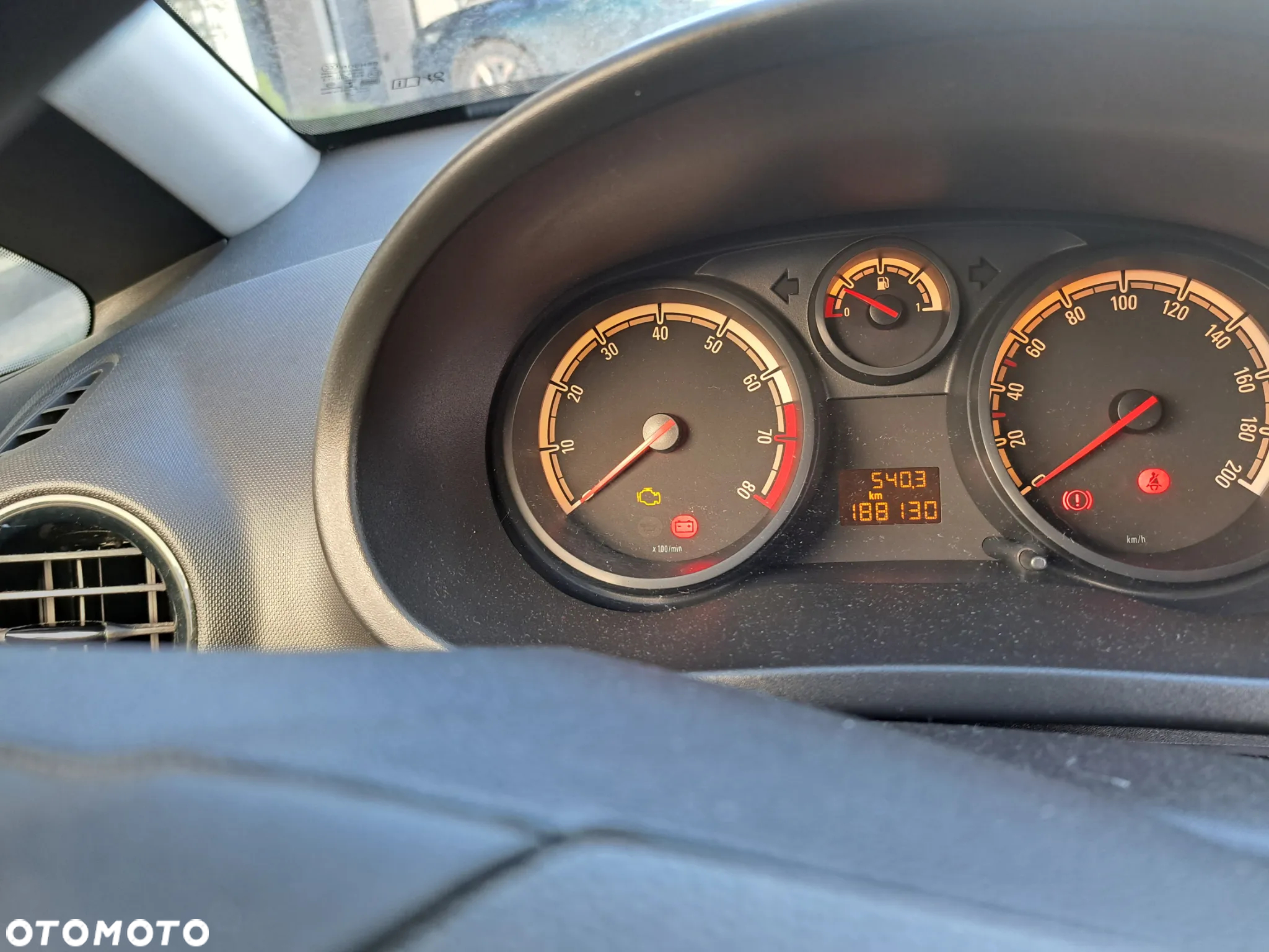 Opel Corsa - 8