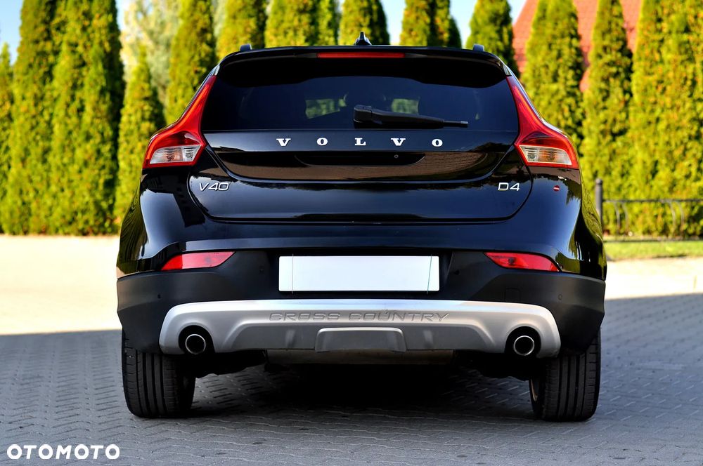 Volvo V40 D4 Geartronic You - 14