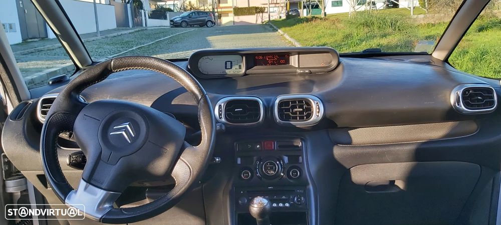 Citroën C3 Picasso 1.6 HDi Confort Airdream - 27