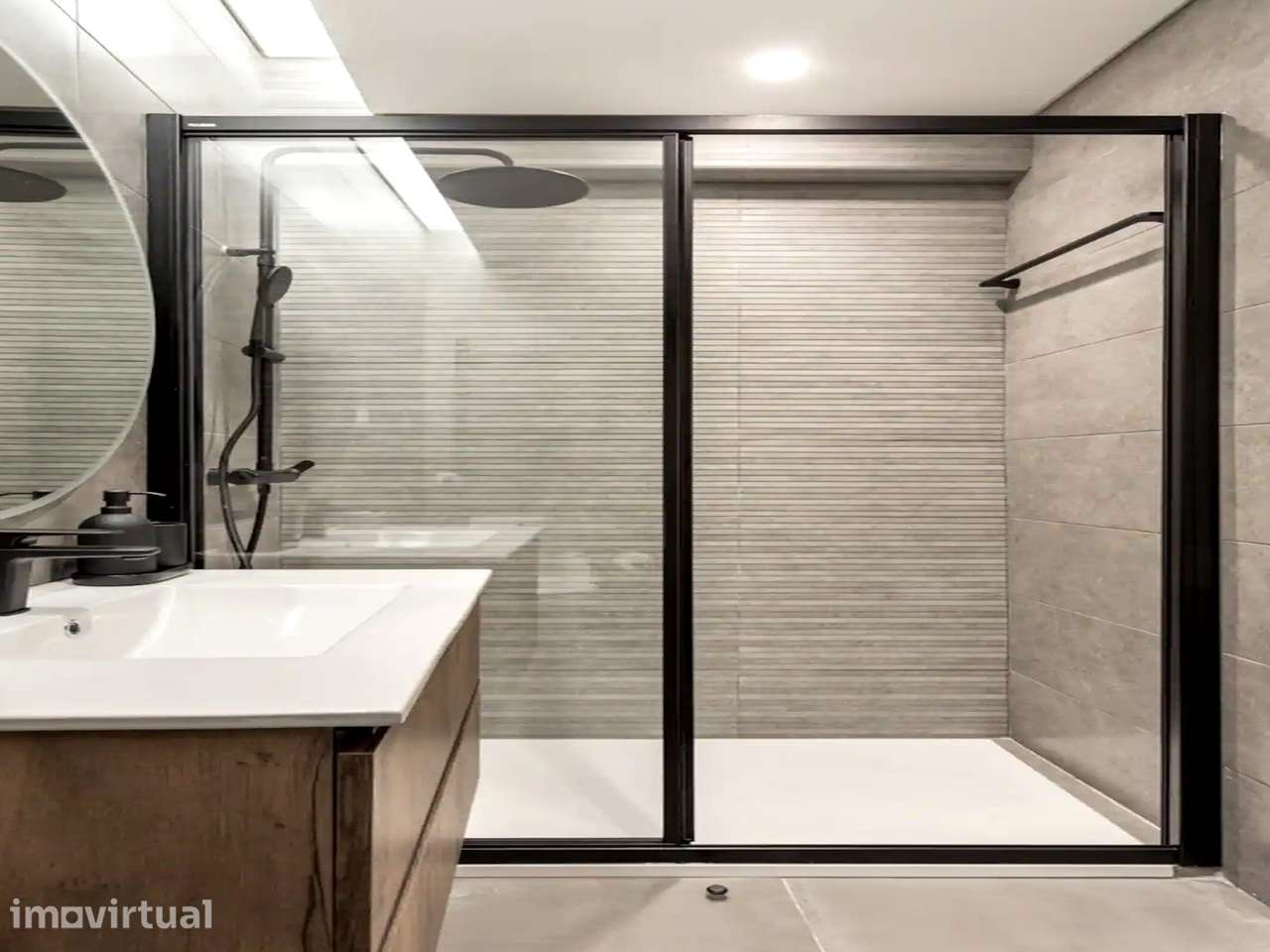 Apartamento T0 Areeiro com Ar Condicionado - Grande imagem: 3/12