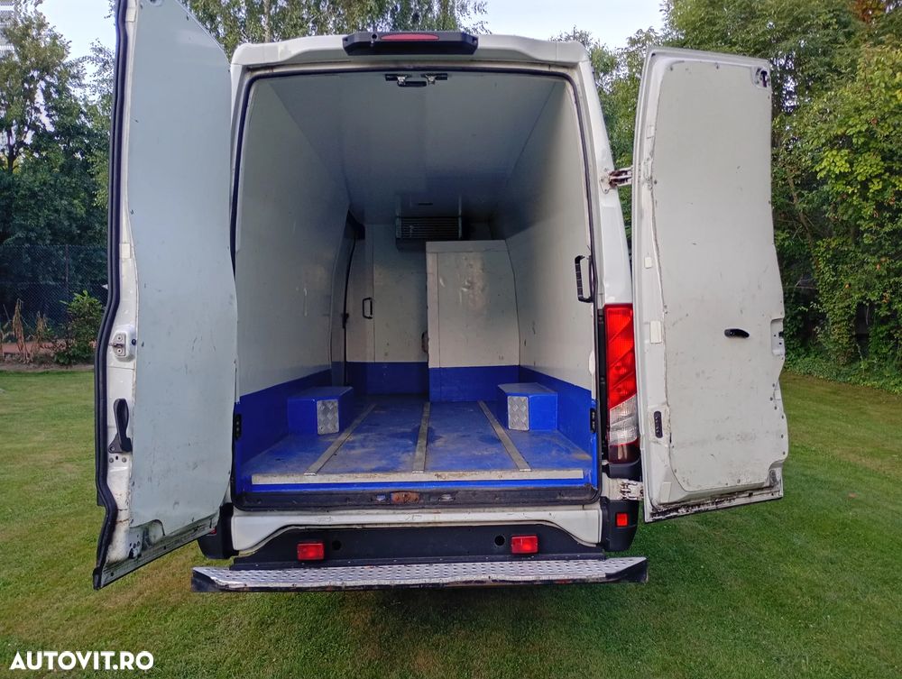 Iveco Massif - 12